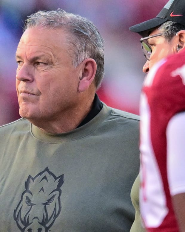Razorbacks coach Sam Pittman on sidelines against Auburn on Saturday